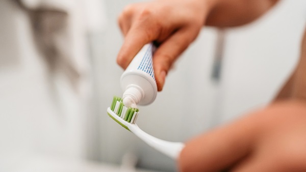 Les nanoparticules dans les dentifrices.